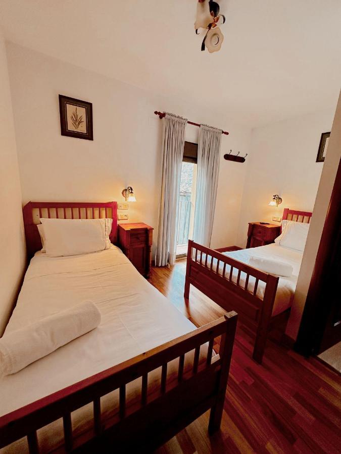 Hotel Saueth เทรดอส ภายนอก รูปภาพ